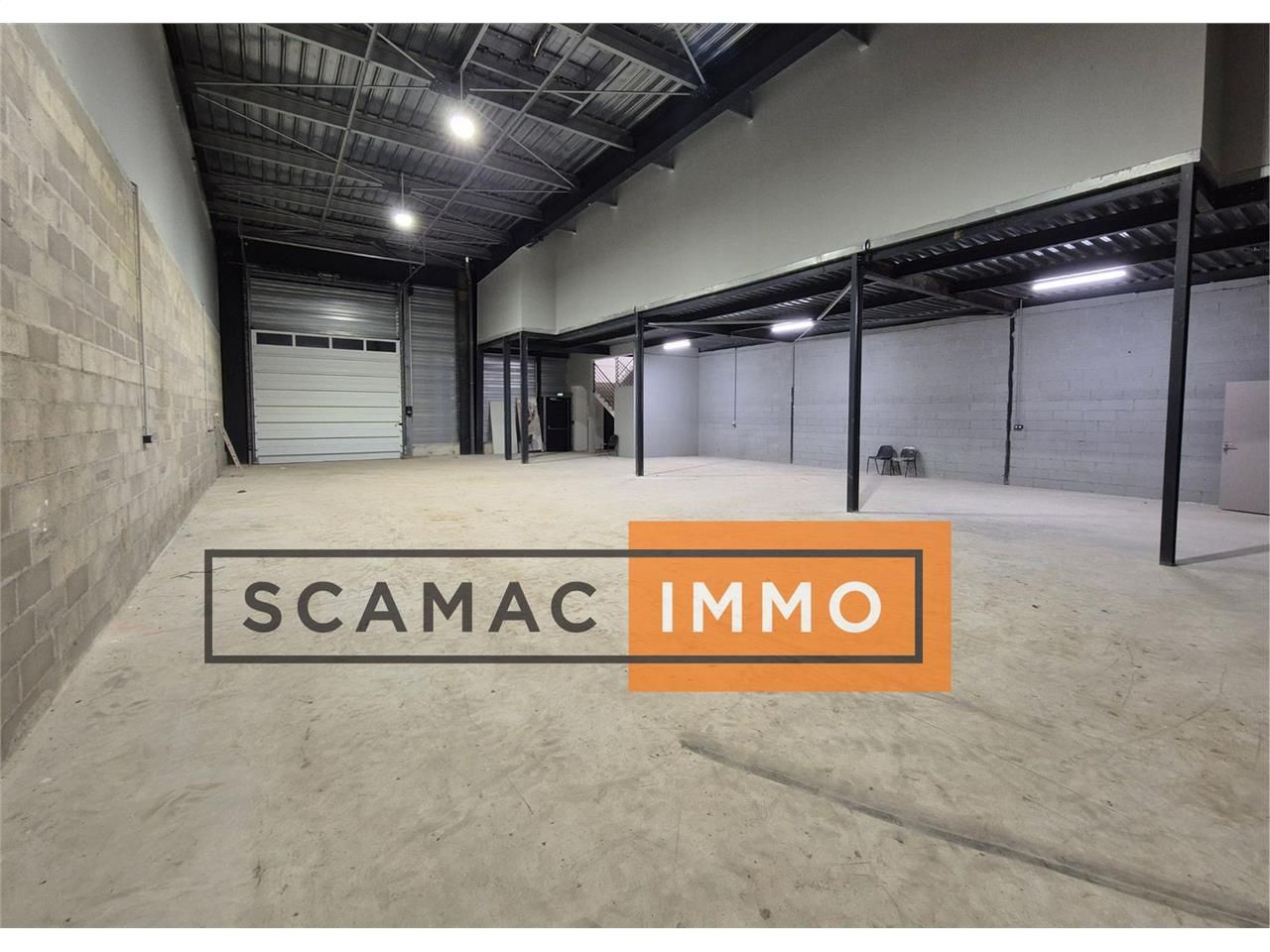 Location Local d'activités 417 m² non divisibles