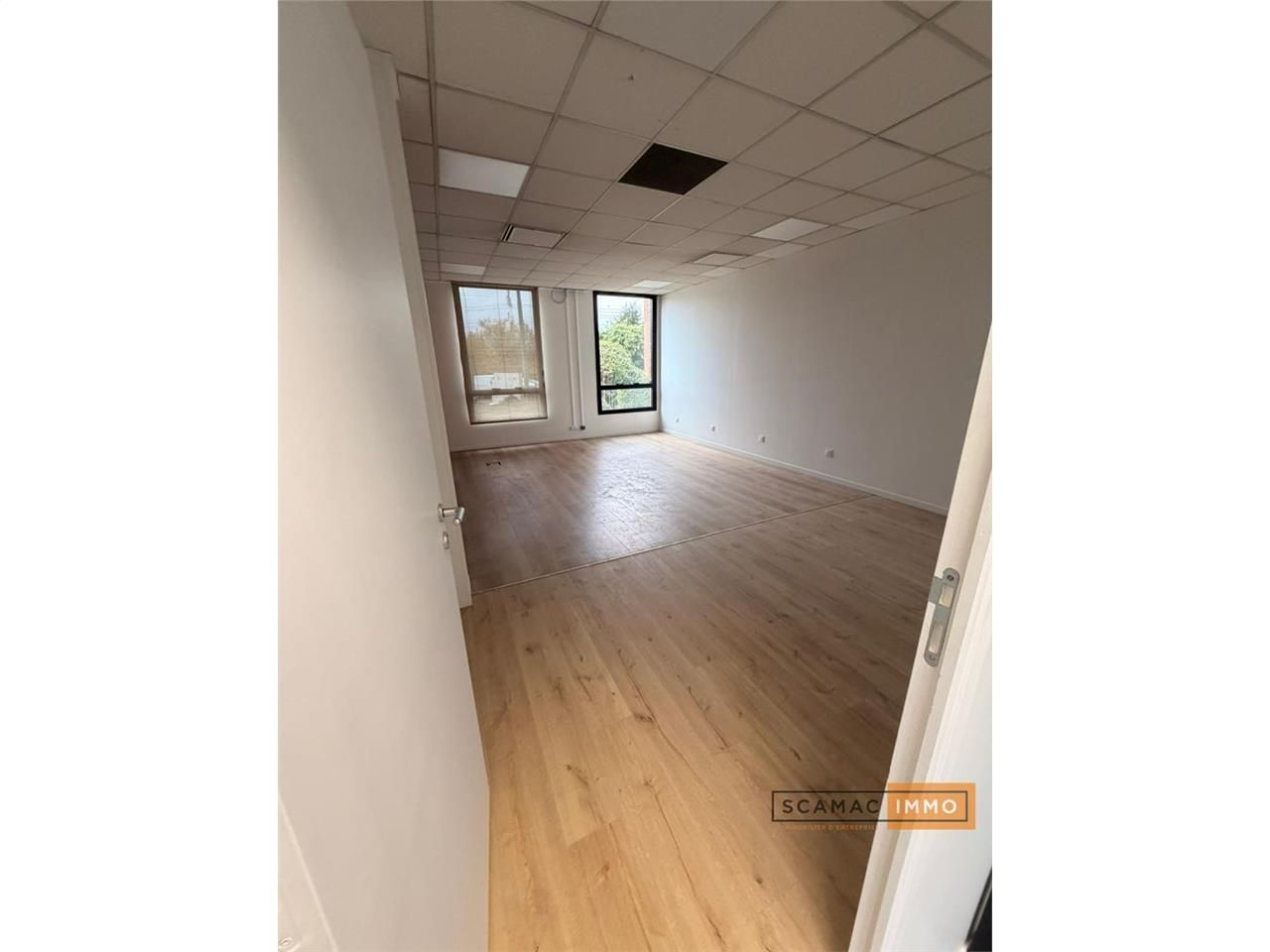 Local d'activités de 250m²