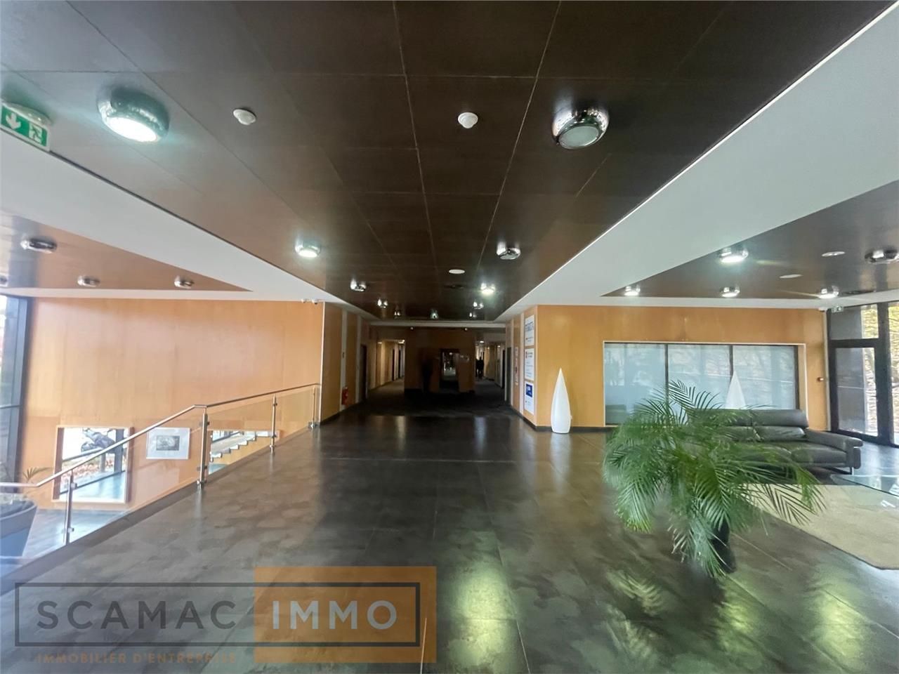 Location Bureaux 50 m² non divisibles