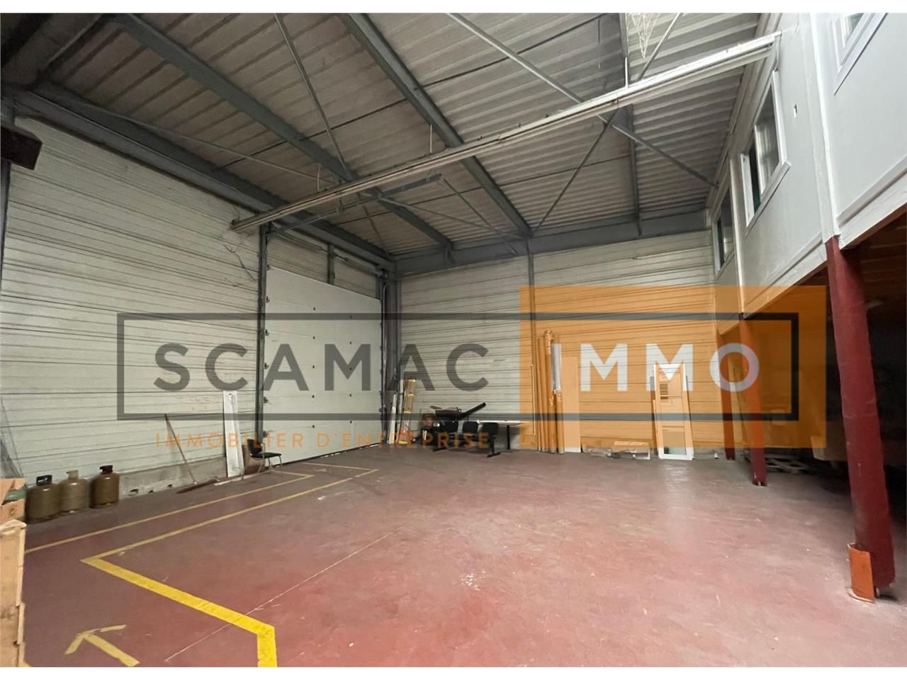 Location Local d'activités 299 m² non divisibles