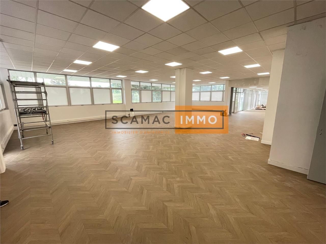 Location Bureaux 336 m² non divisibles