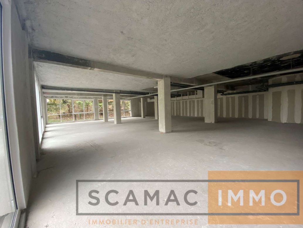 Vente Local d'activités 467 m² non divisibles