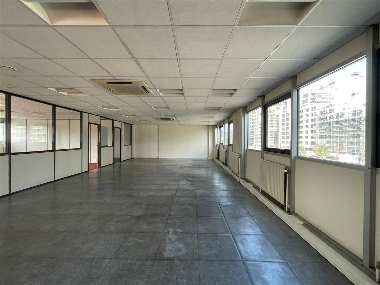 Local d'activités de 603m²