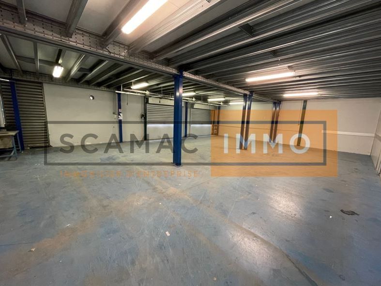 Local d'activités de 481m²