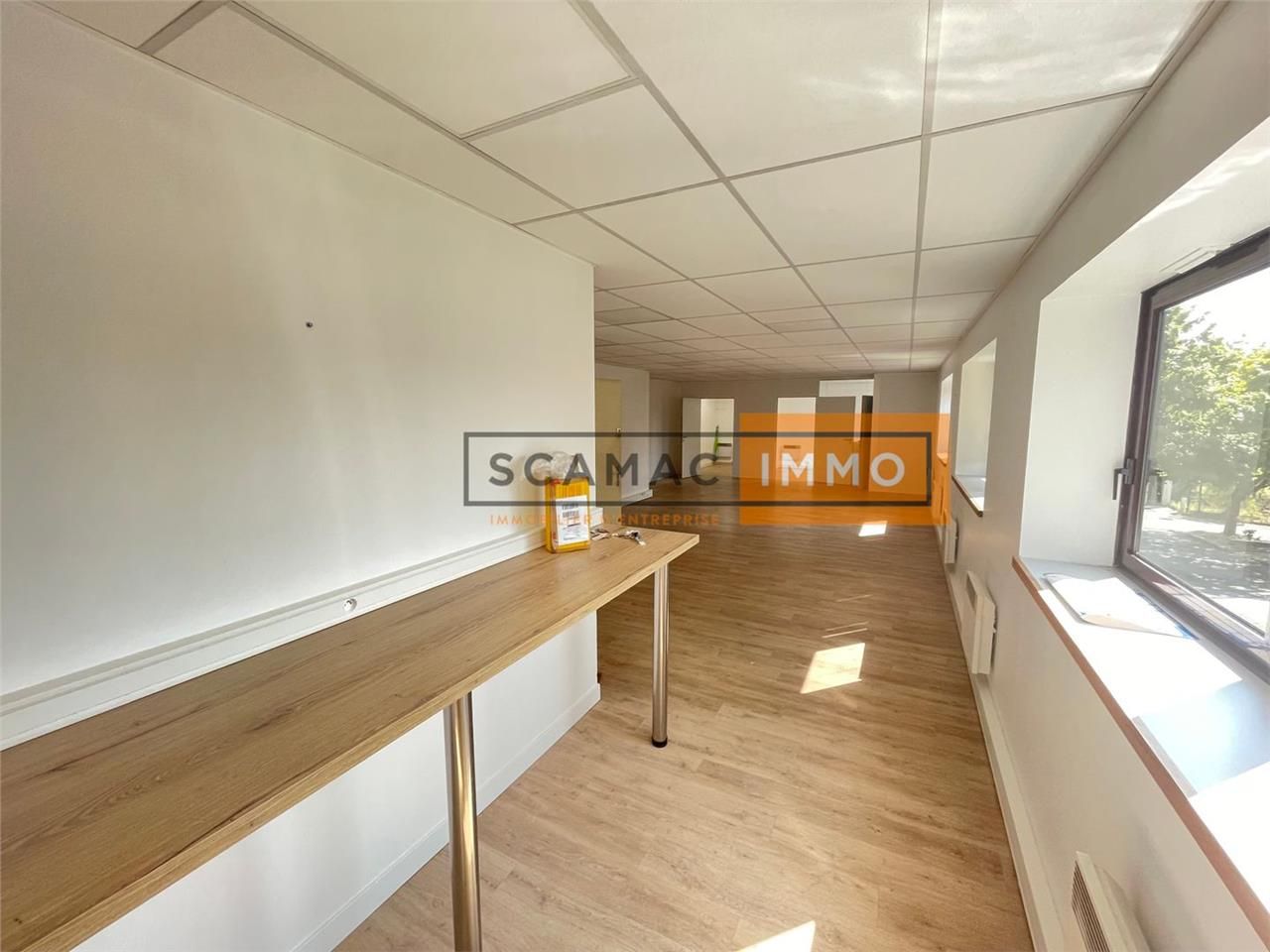 Location Local d'activités 330 m² non divisibles