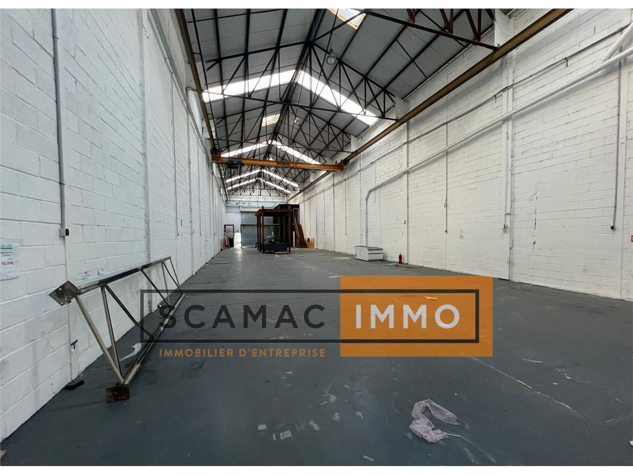 Location Local d'activités 550 m² non divisibles