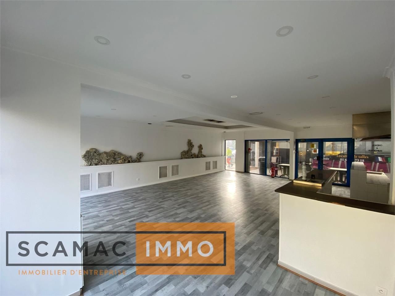 Local commercial de 127m²