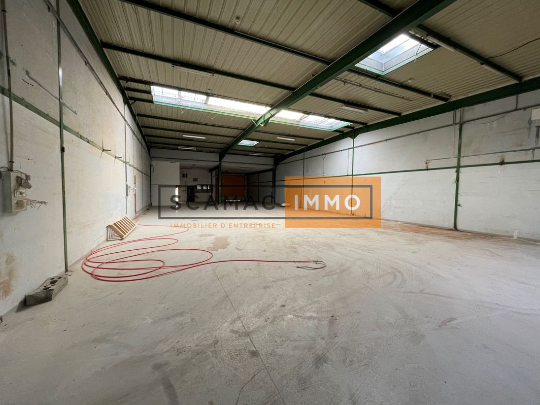 Location Local d'activités 952 m² non divisibles