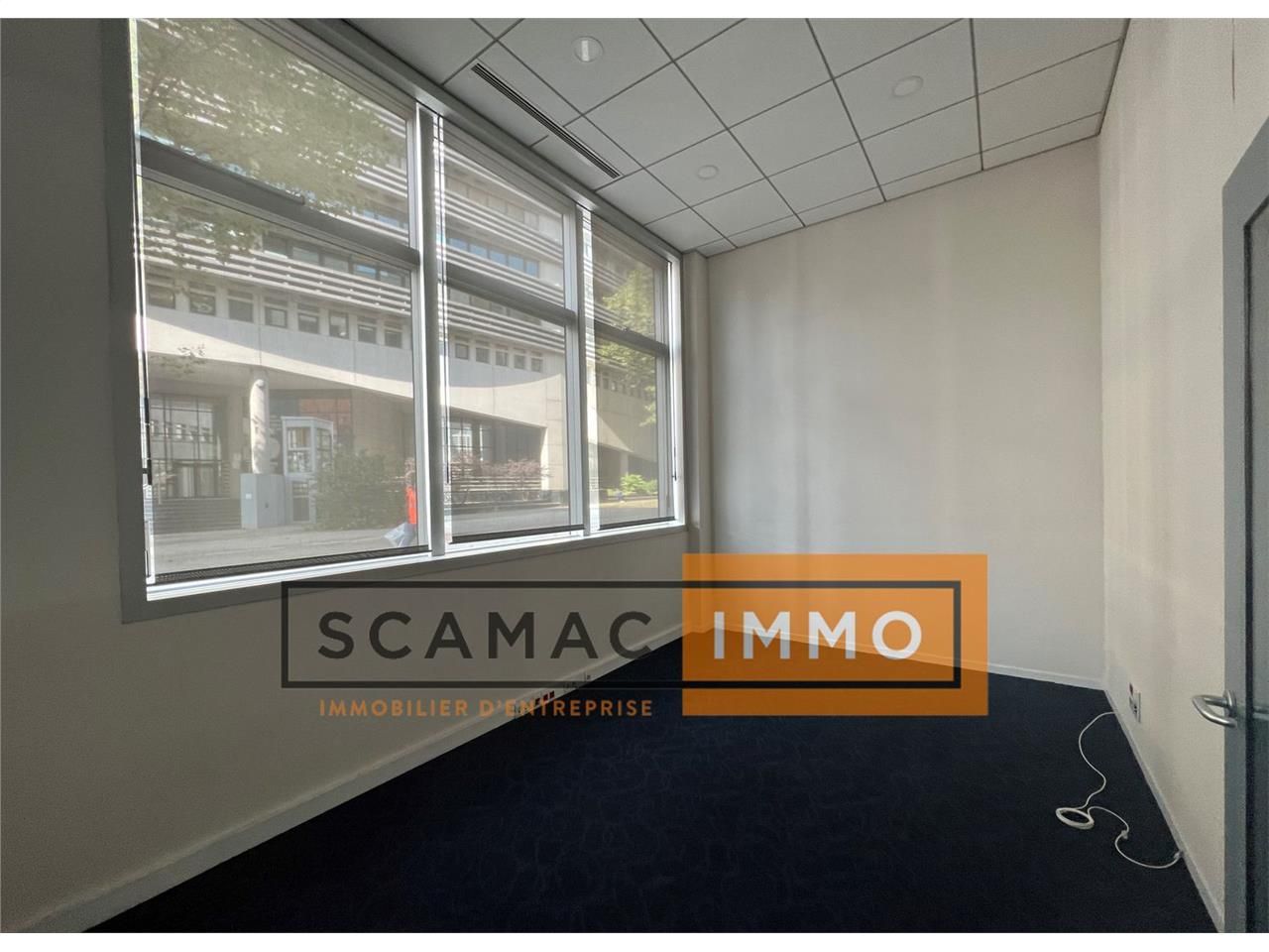 Local commercial de 151m²