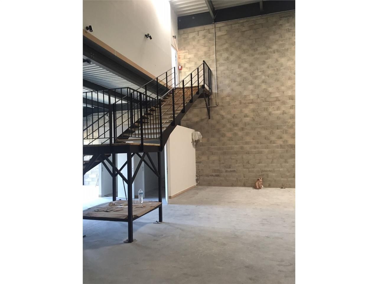 Local d'activités de 534m²