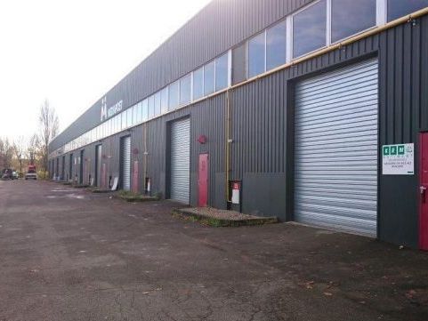 Location Local d'activités 813 m² non divisibles