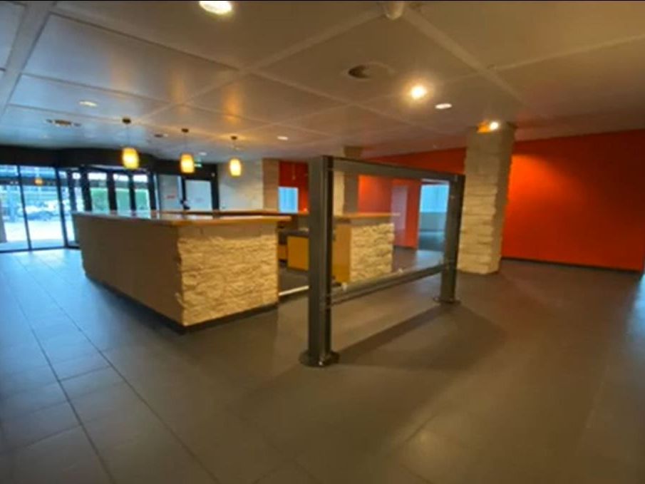 Local d'activités de 5681m²