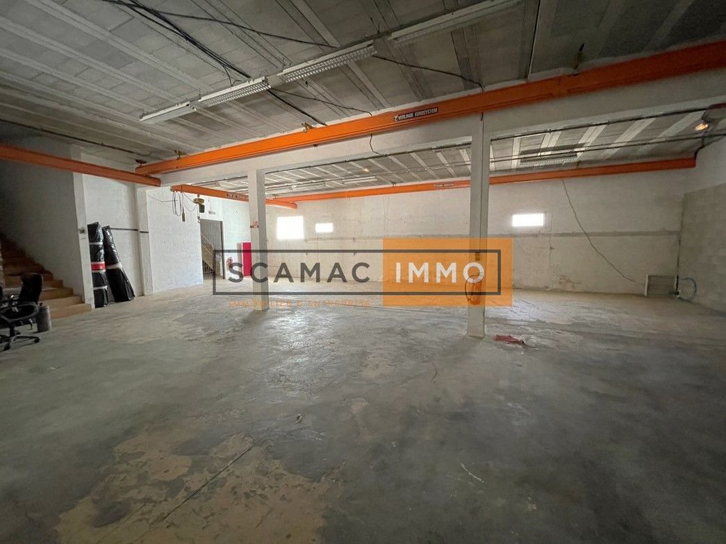 Location Local d'activités 450 m² non divisibles