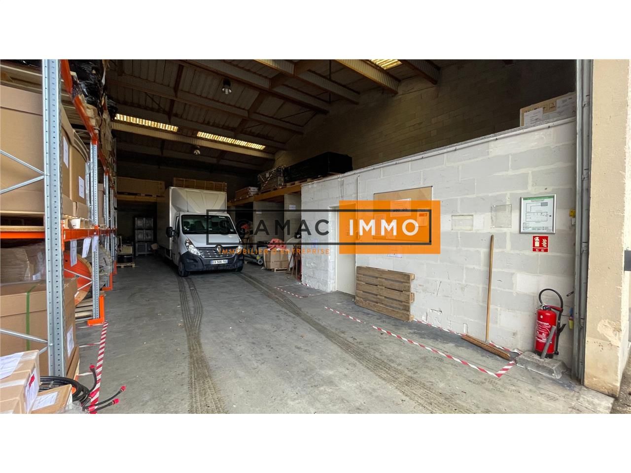 Location Local d'activités 282 m² non divisibles