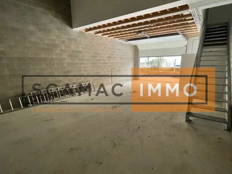 Location Local d'activités 110 m² non divisibles
