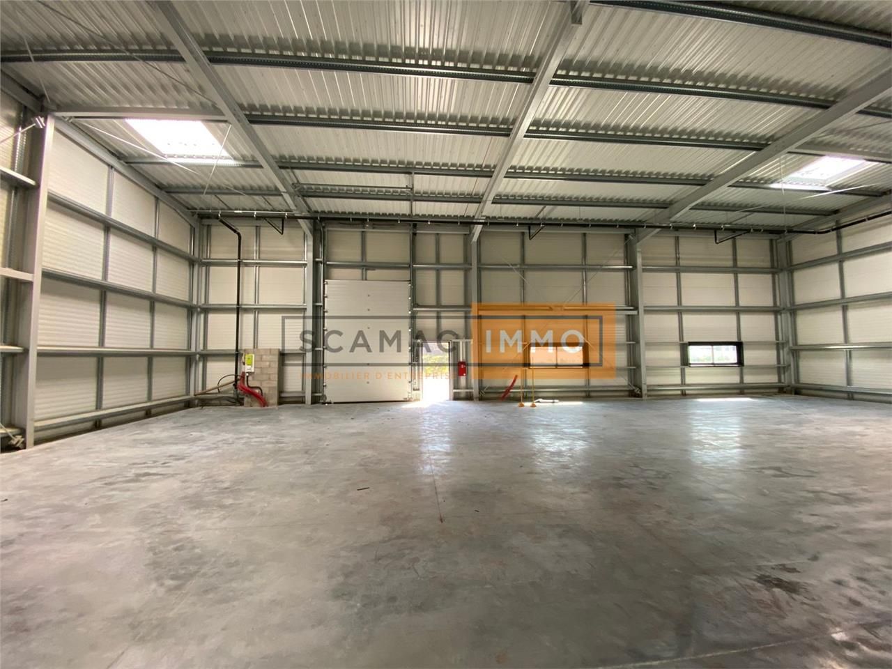 Local d'activités de 327m²