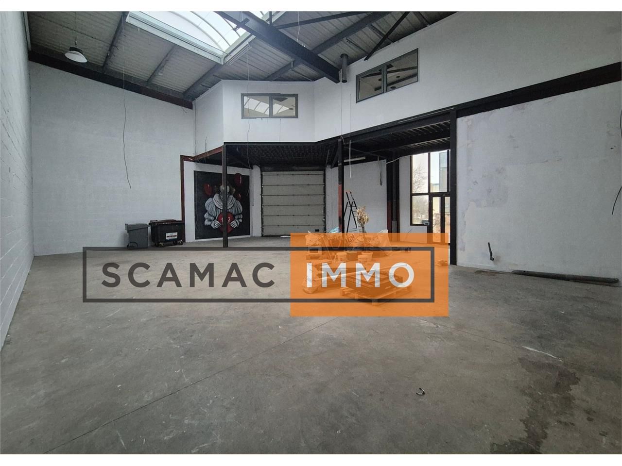 Location Local d'activités 247 m² non divisibles