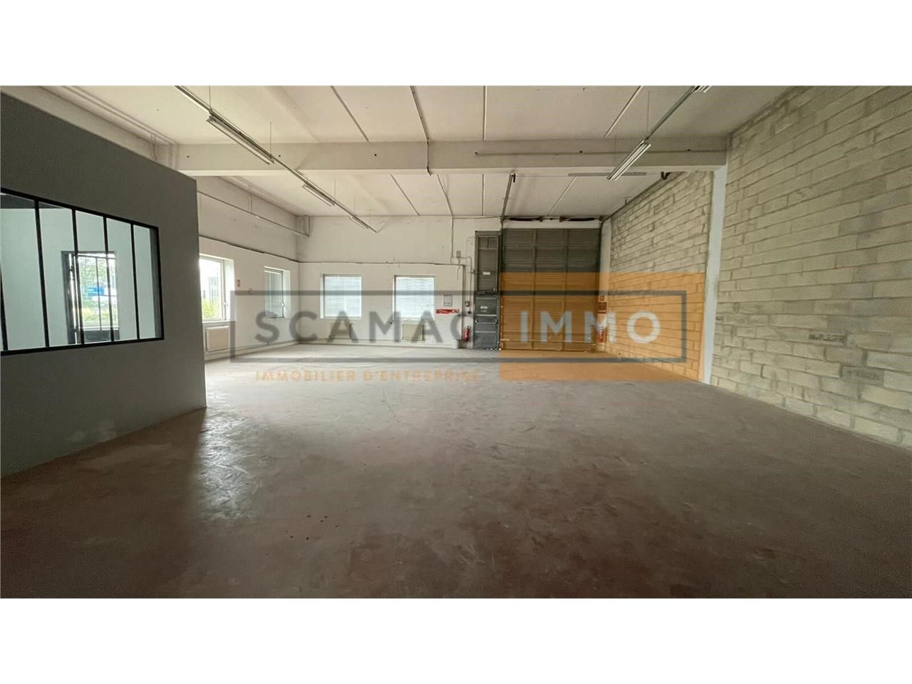 Location Local d'activités 319 m² non divisibles