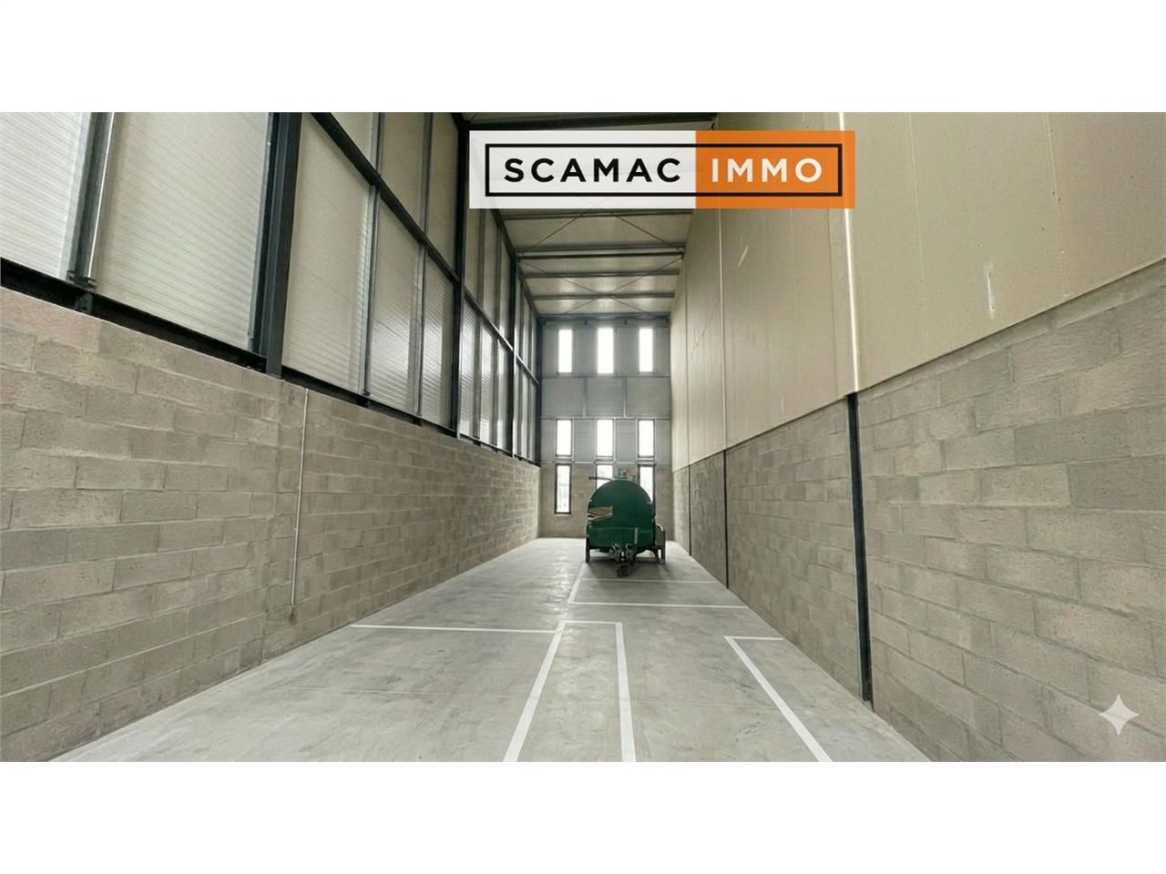 Locaux mixtes de 100m²