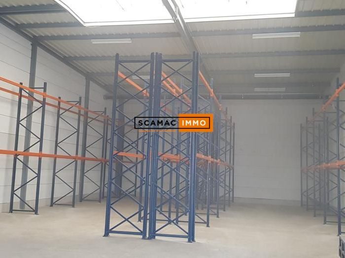 Entrepôt de 294m²