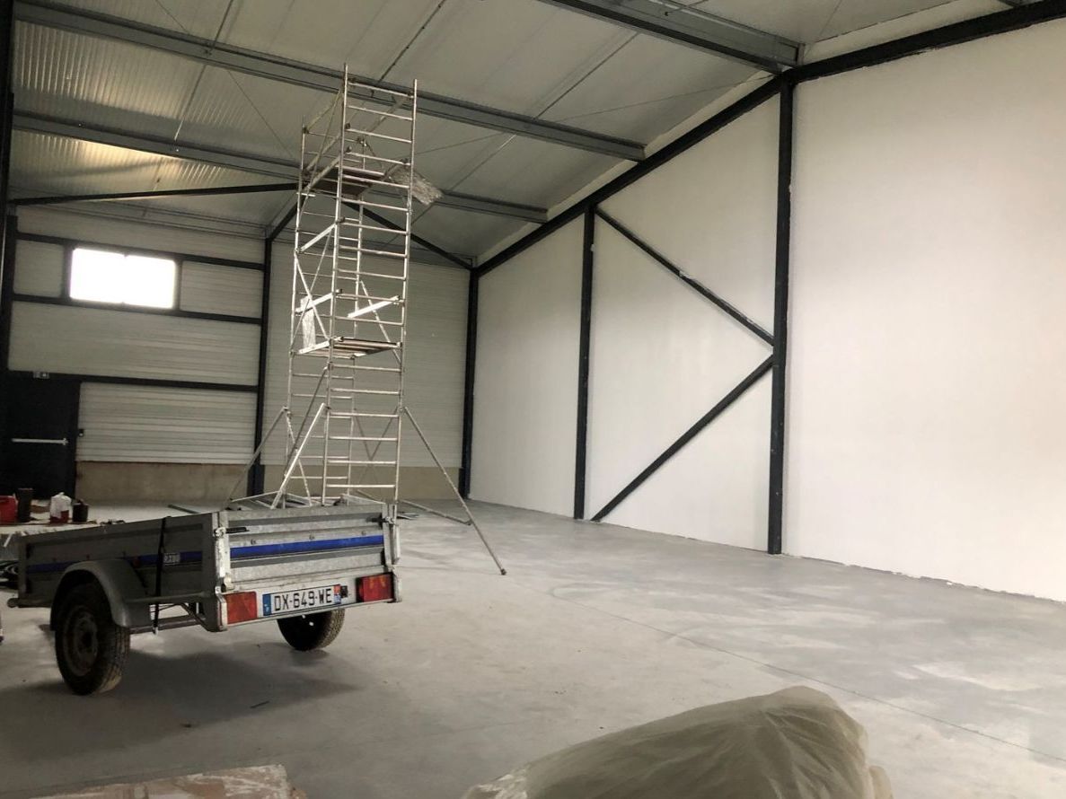 Entrepôt de 147m²