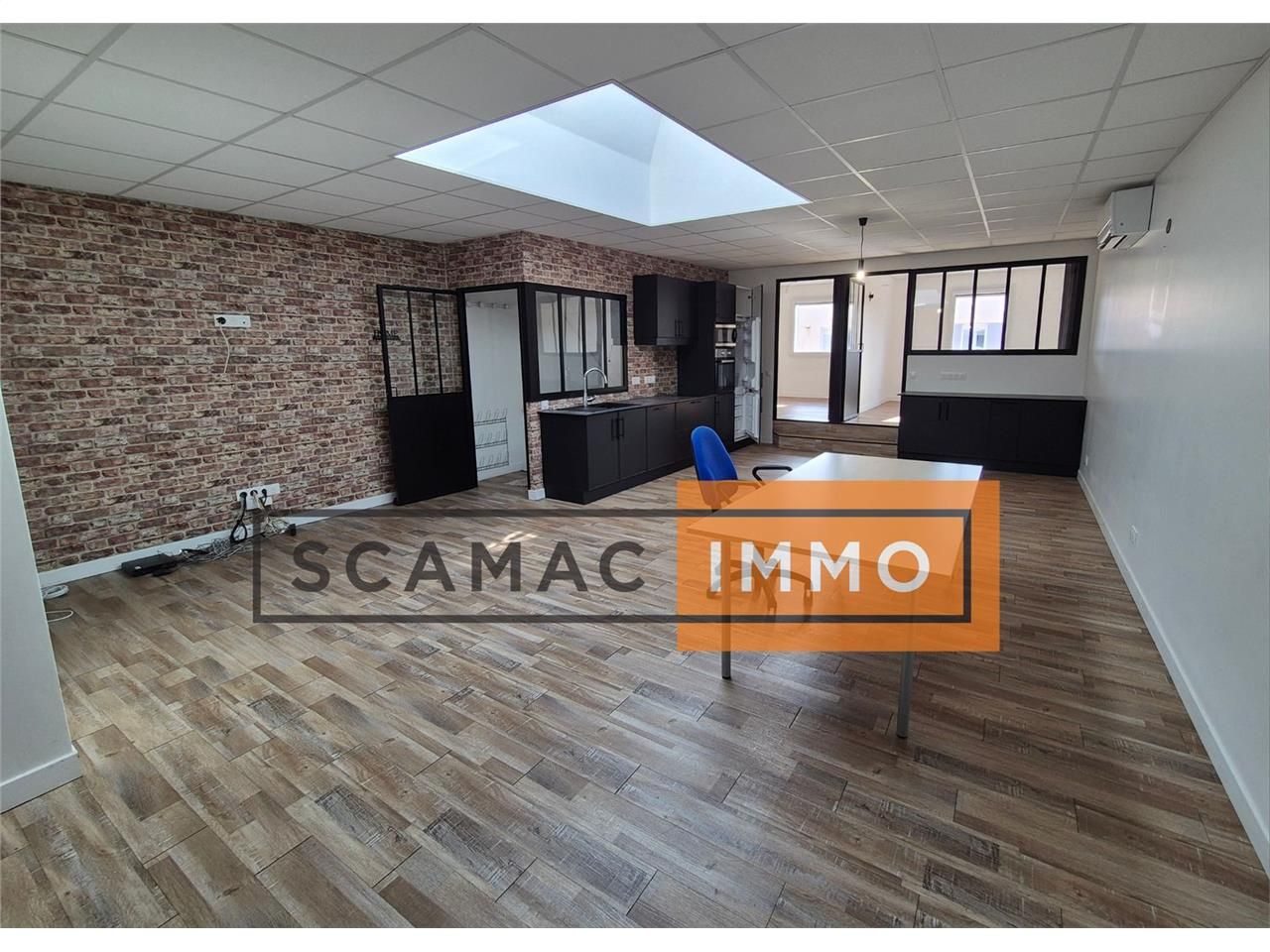 Local d'activités de 173m²