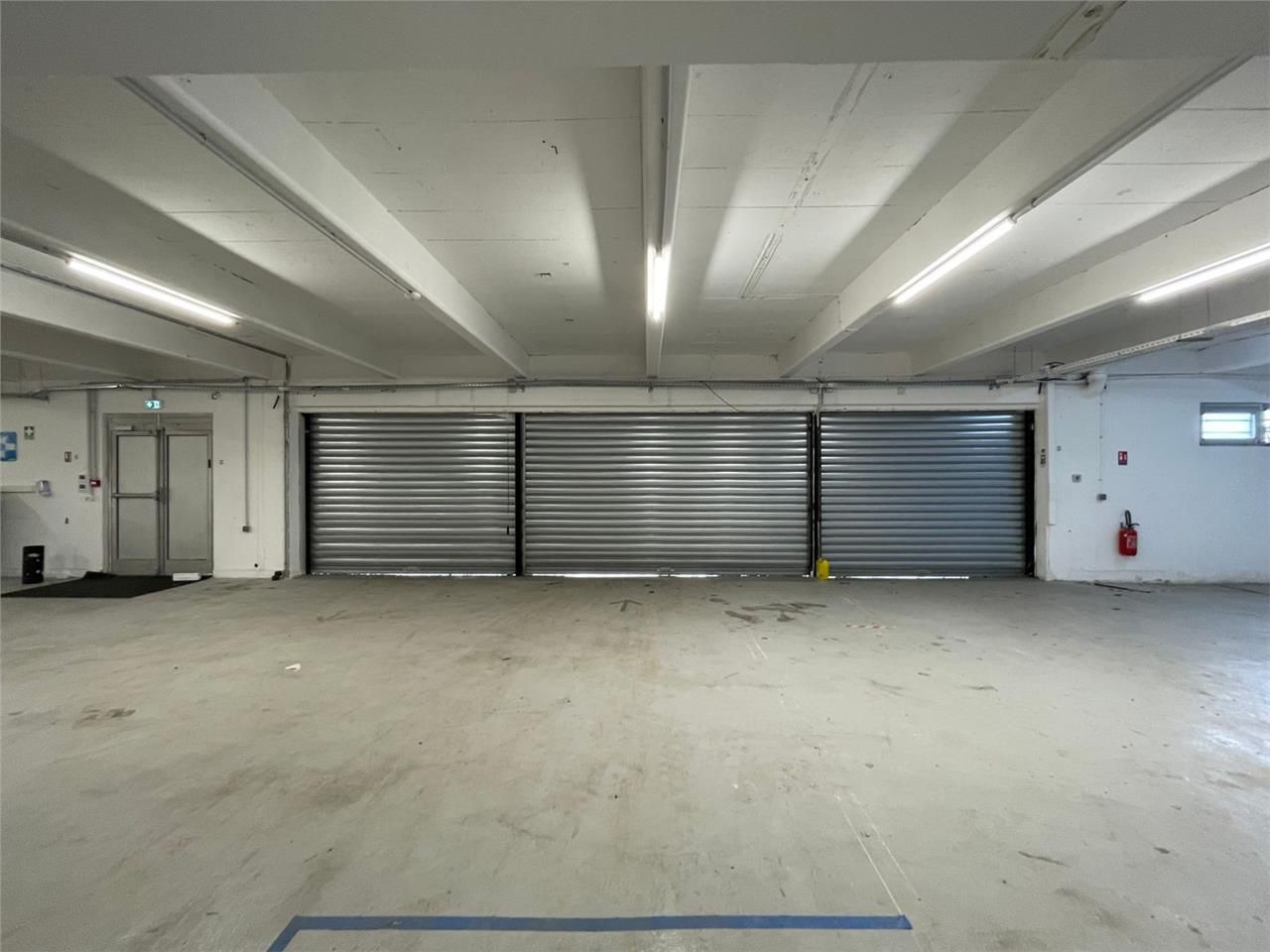 Entrepôt de 1165m²