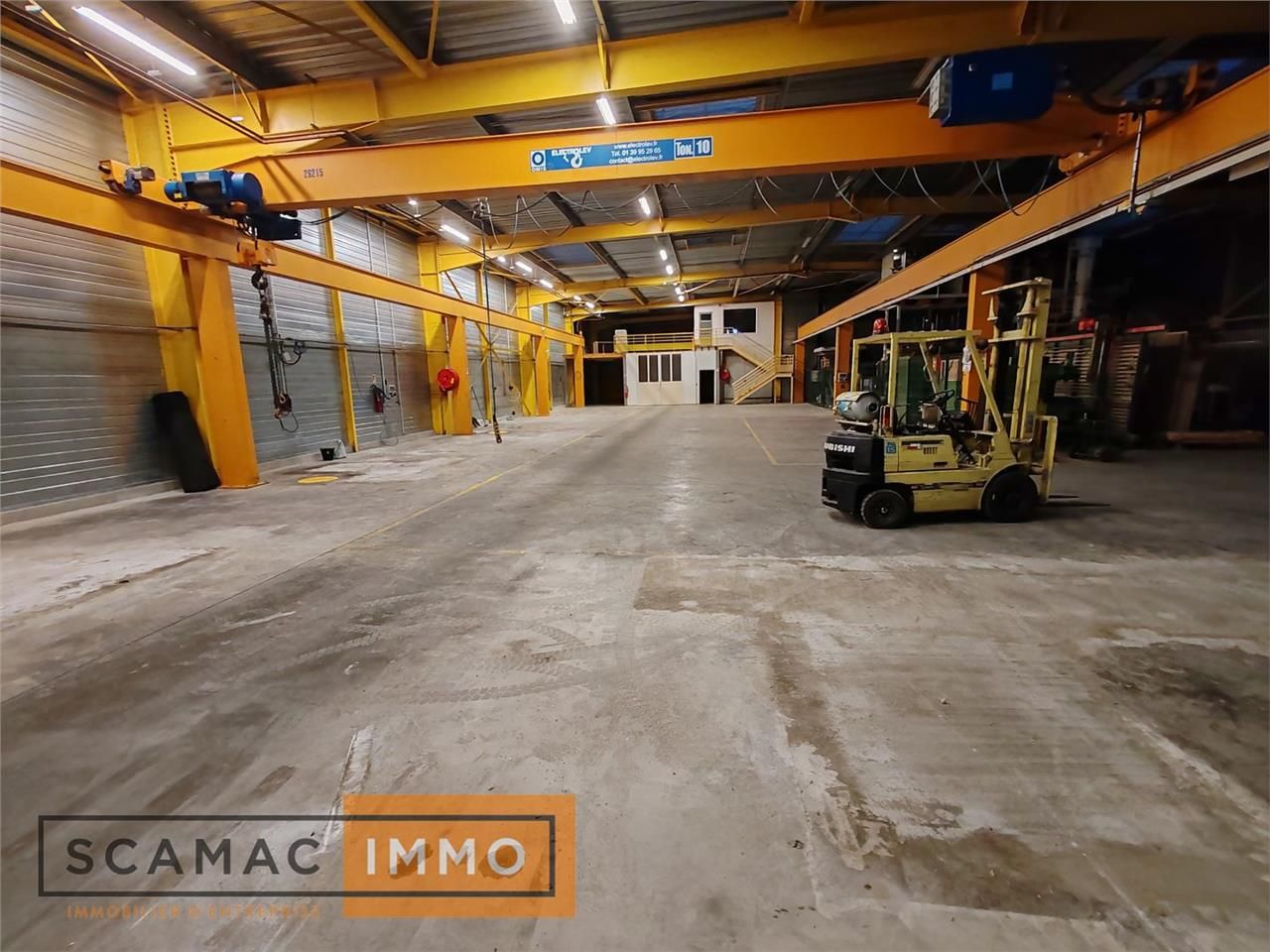 Location Entrepôt 1286 m² non divisibles