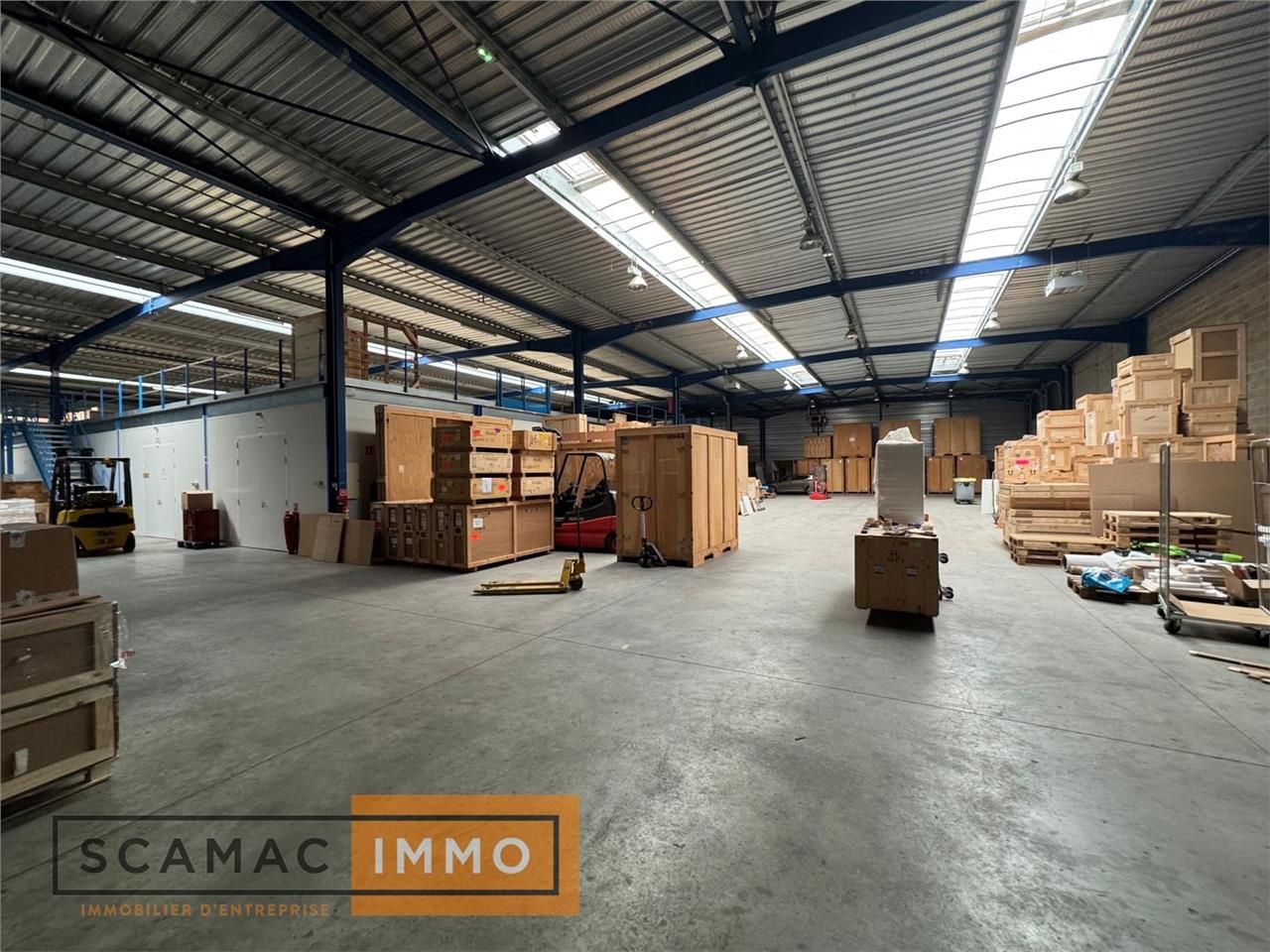 Vente Local d'activités 3400 m² non divisibles