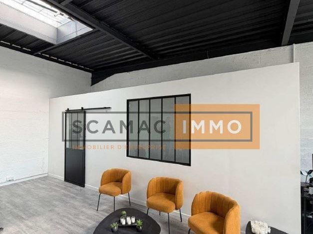 Local d'activités de 330m²