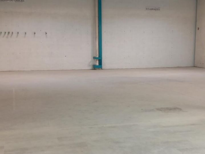 Entrepôt de 458m²