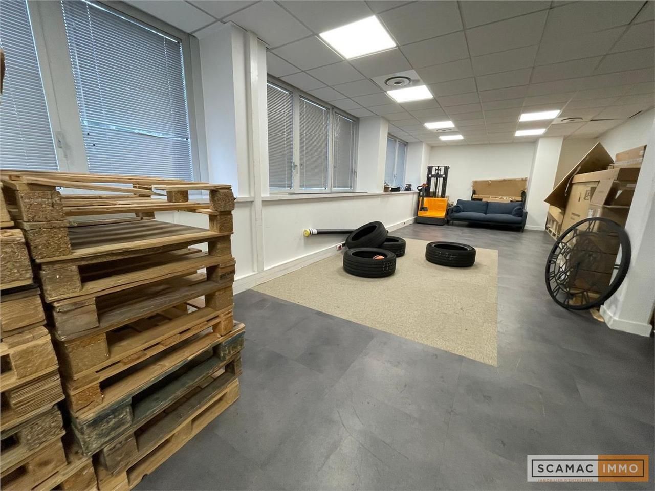 Local d'activités de 283m²