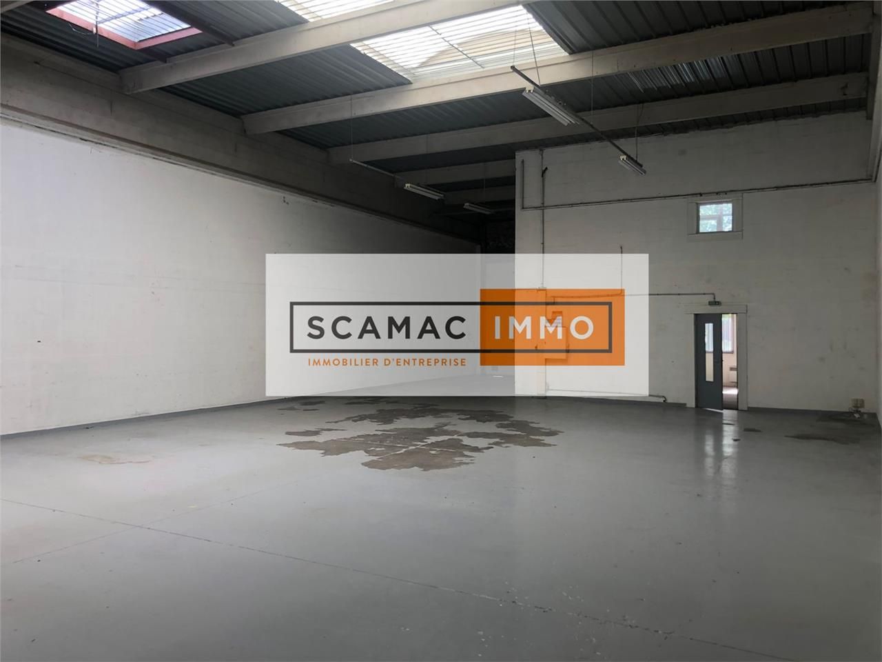 Entrepôt de 336m²