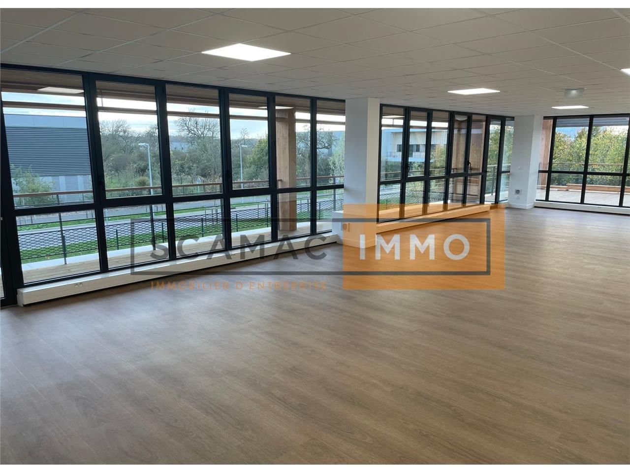 Local d'activités de 310m²