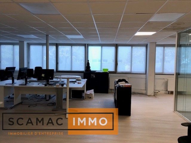 Vente Bureaux 390 m² non divisibles