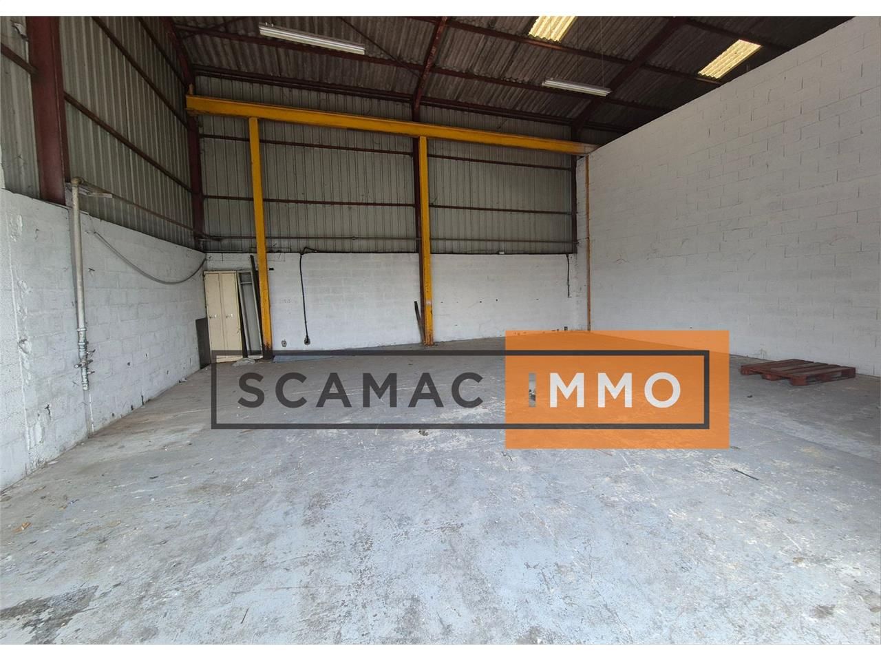 Local d'activités de 96m²