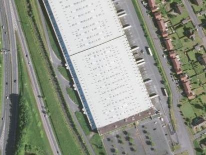 Location Local d'activités 27350 m² non divisibles