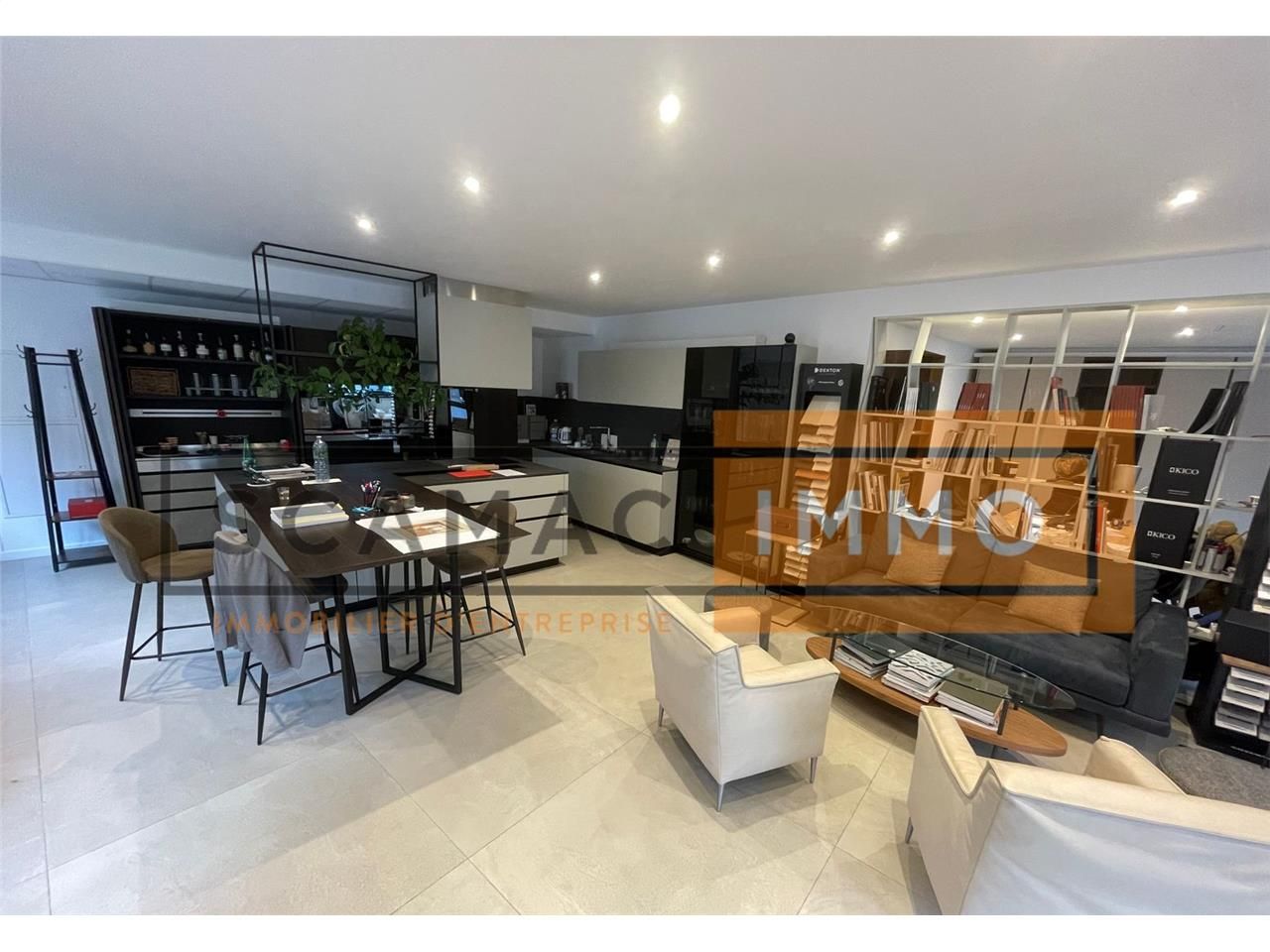 Local commercial de 84m²