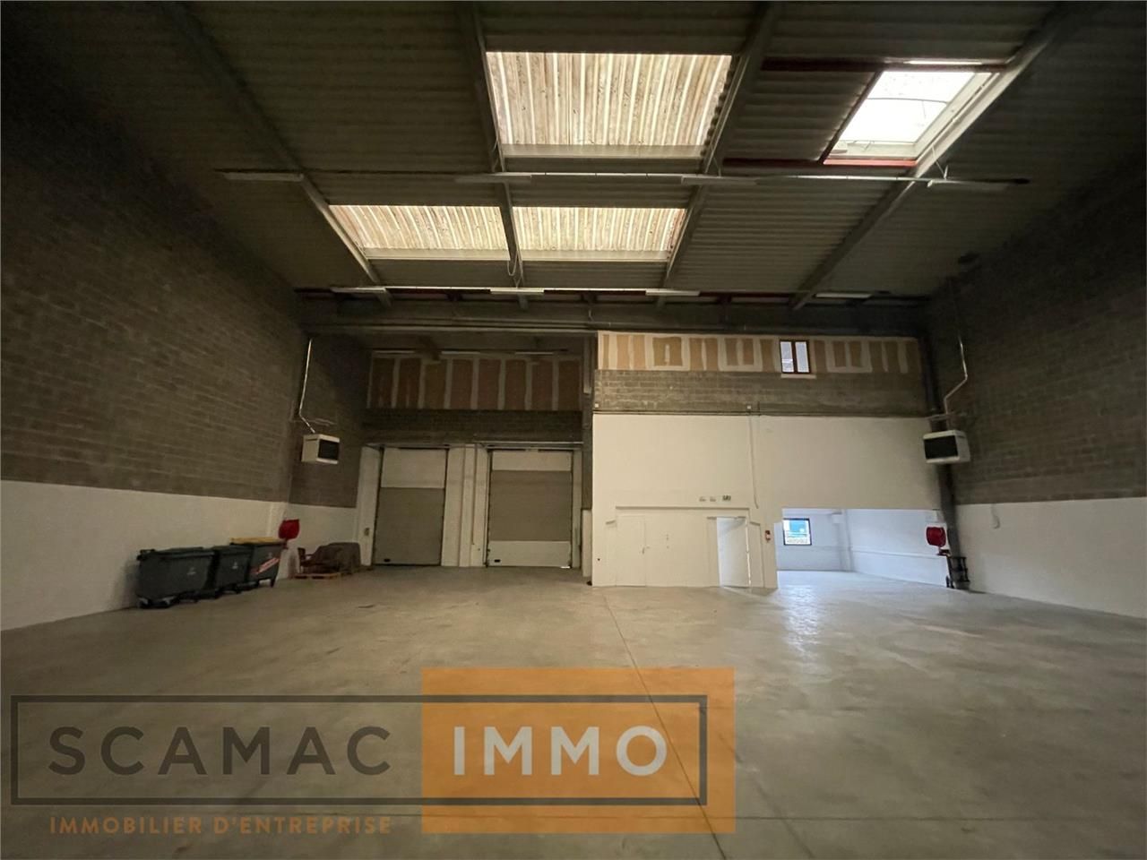 Local d'activités de 760m²