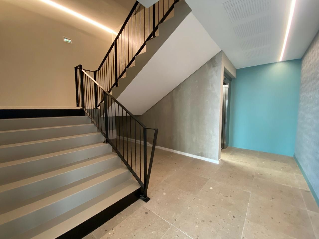 Location Bureaux 749.4 m² non divisibles 33600 Pessac