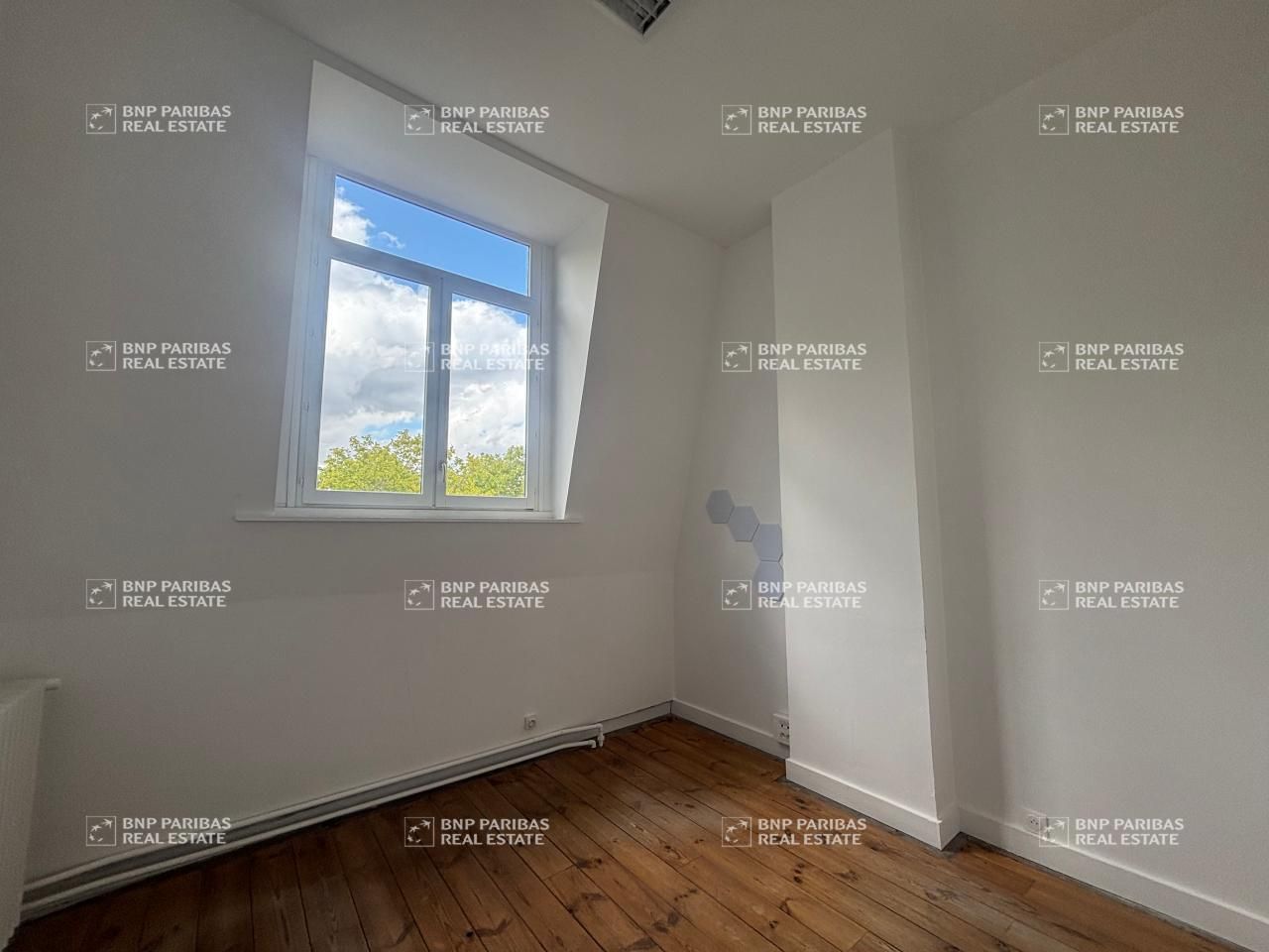 269 m² pour ce bureaux en vente à Mouvaux