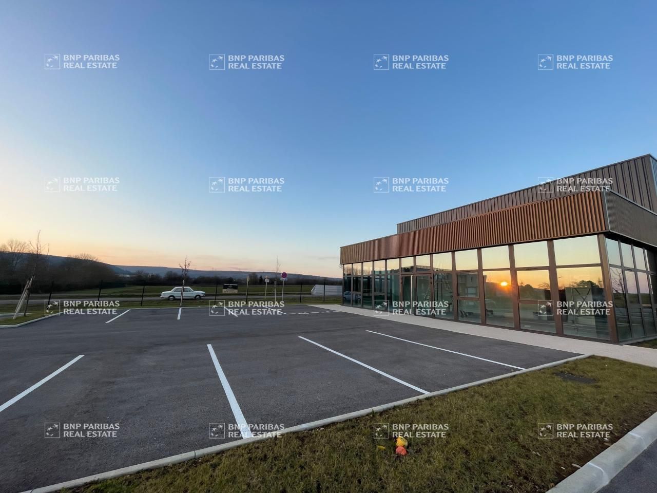 646 m² pour ce activité en location à Nuits-saint-georges