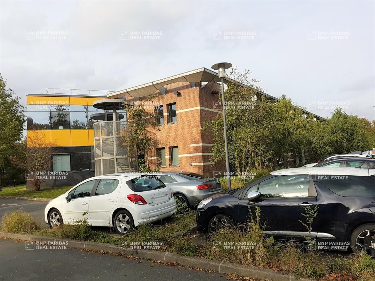 Location Bureaux 430 m² non divisibles 59290 Wasquehal