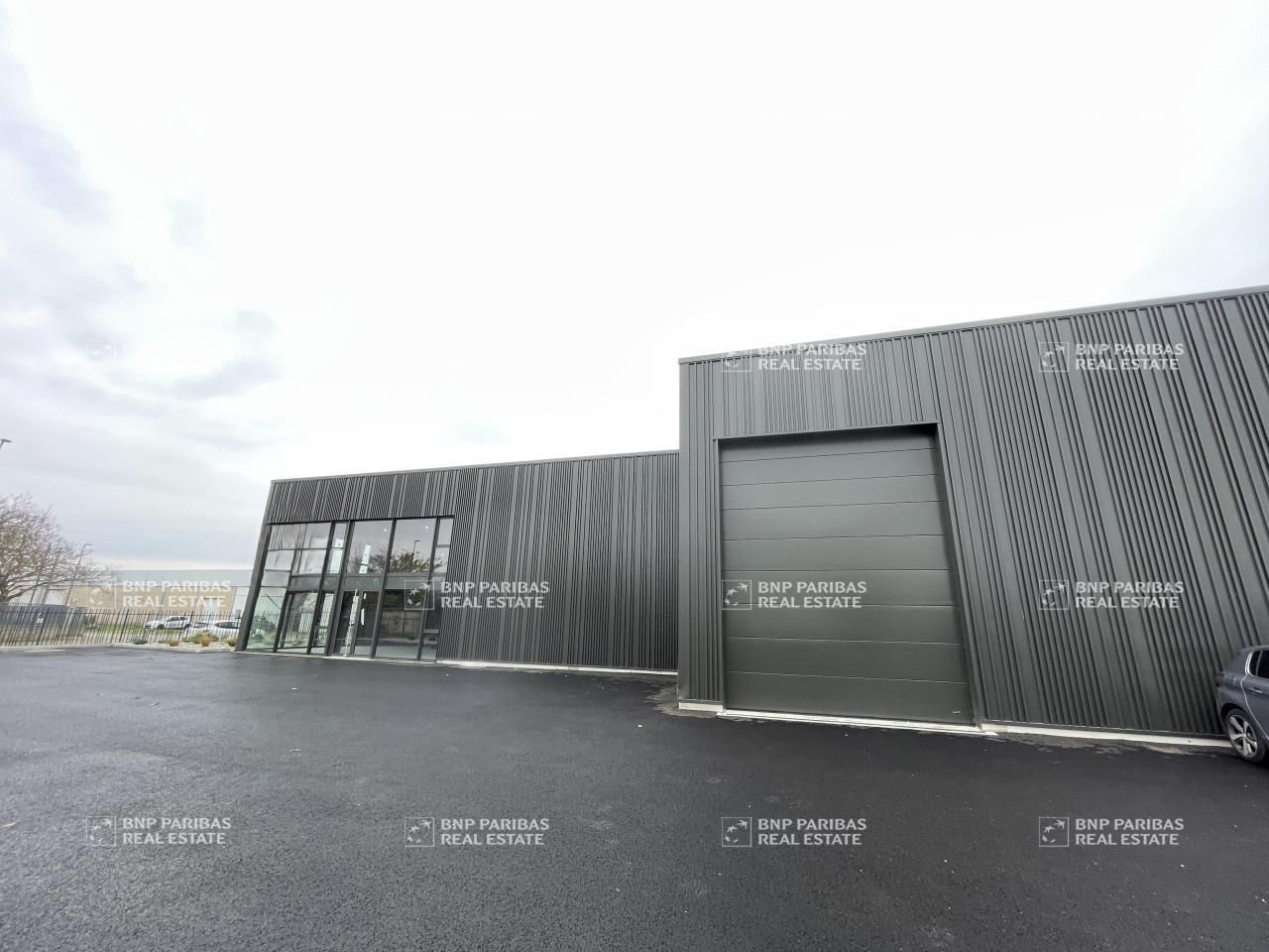 1433 m² pour ce activité en location à Beauzelle