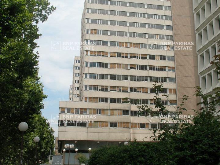 1095 m² pour ce bureaux en location à Lyon