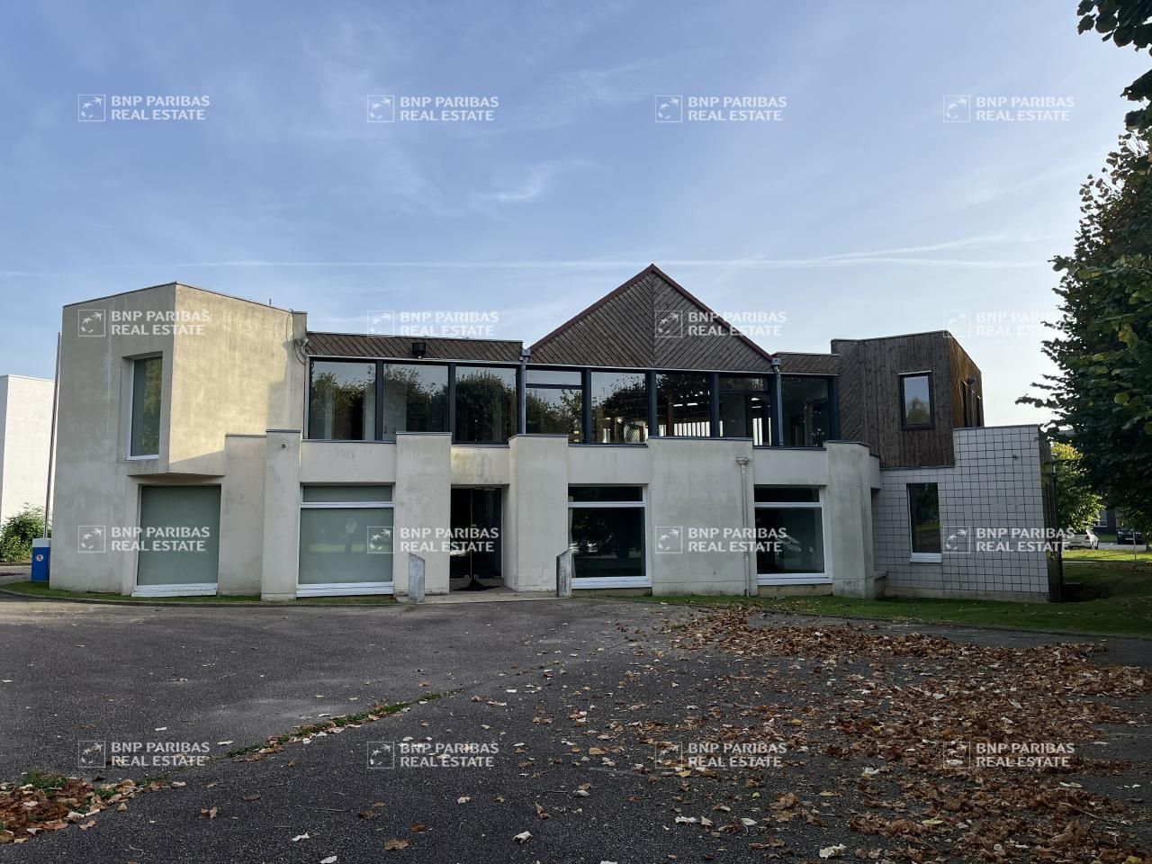 Location Bureaux 610 m² non divisibles 76130 Mont-saint-aignan