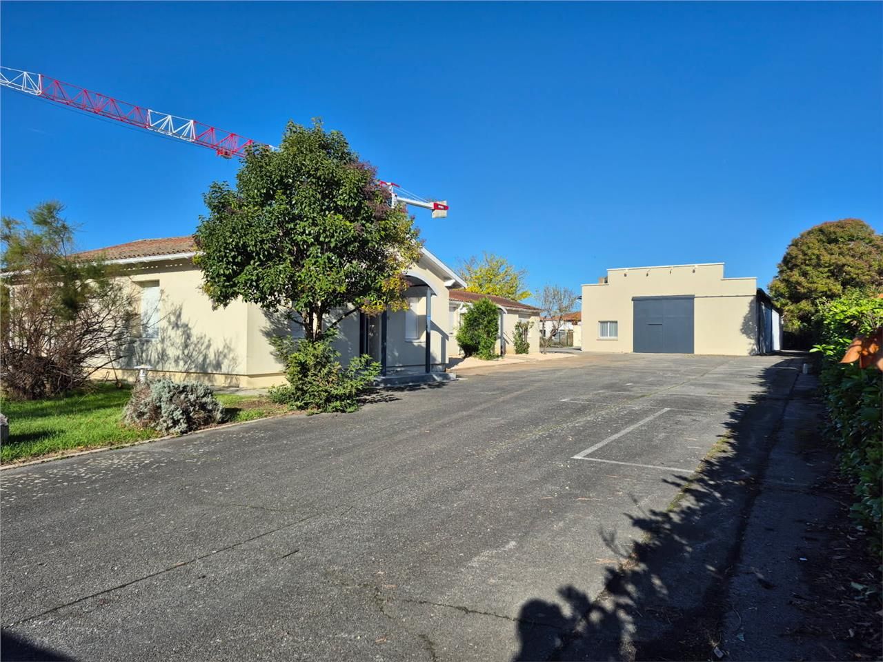 OCTOPUS IMMOBILIER vous propose à la vente à AUCA