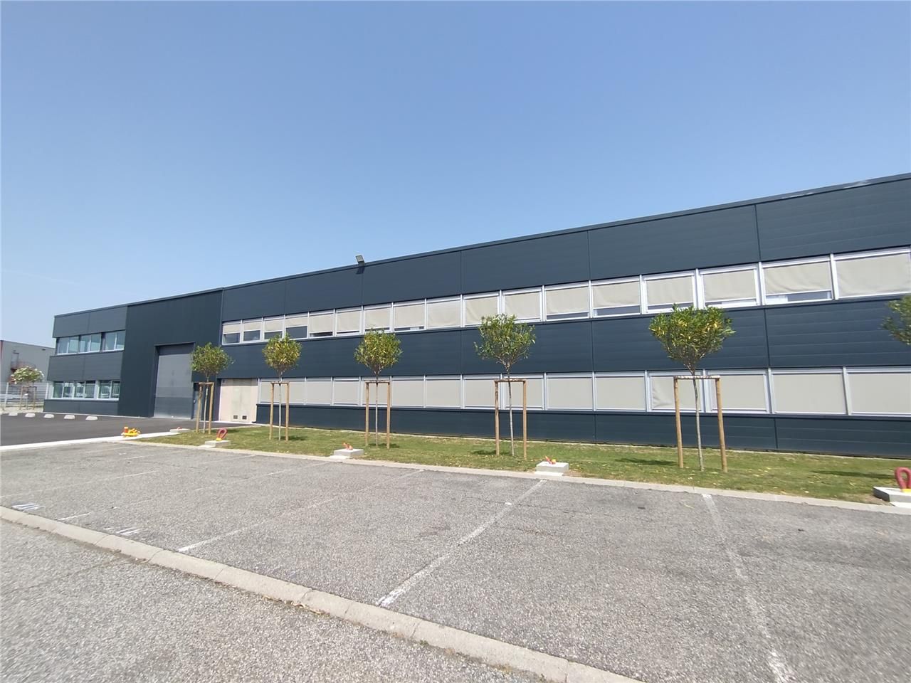 Proximité immédiate de l'aéroport et des pistes, 
