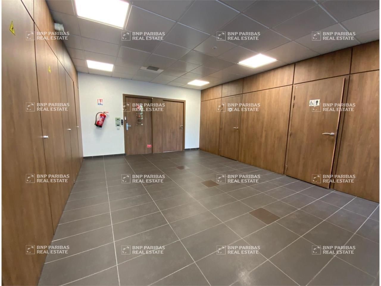 201 m² pour ce bureaux en location à Saint-priest