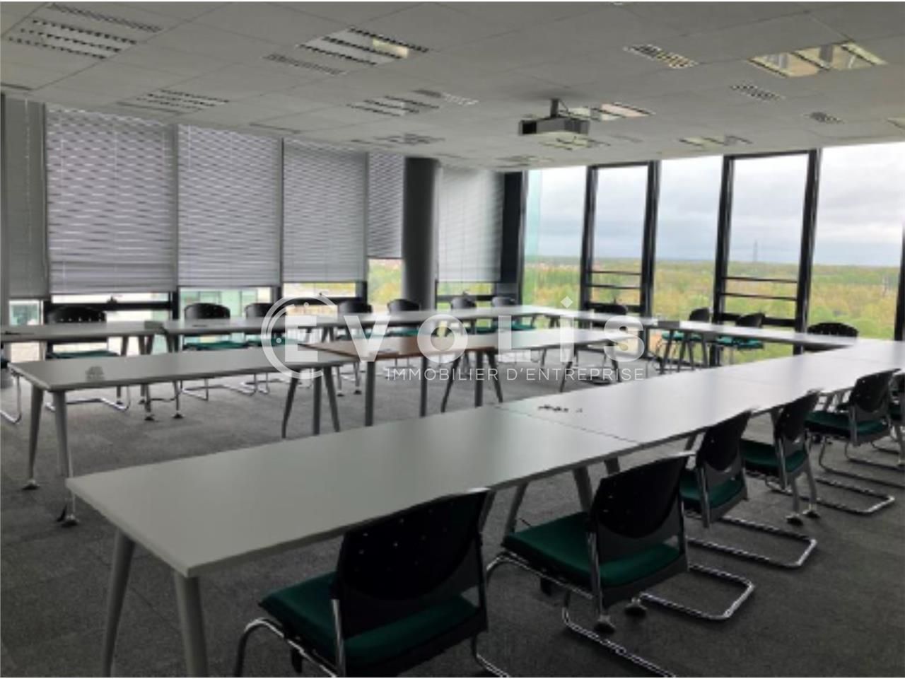 À la recherche de bureaux à louer à Montigny-le-B